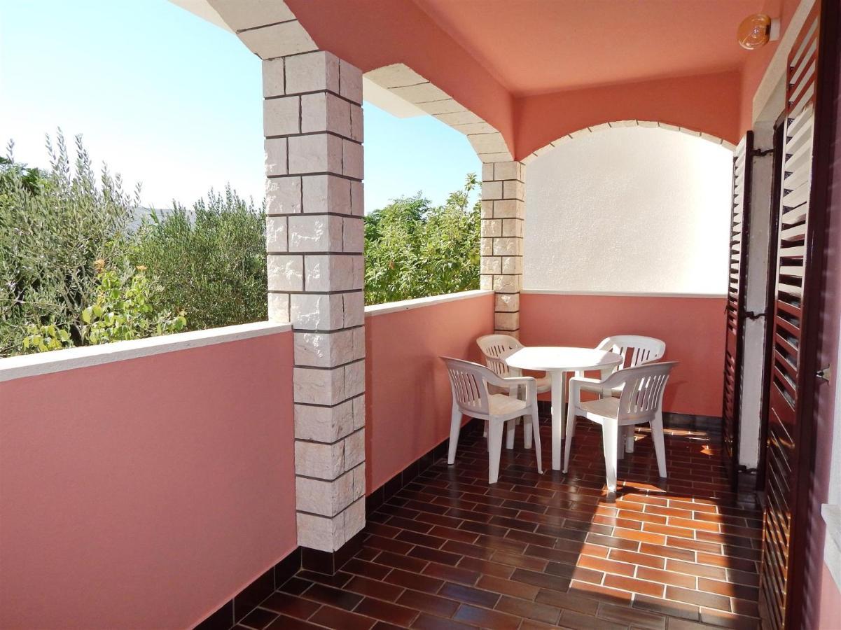 Apartments With A Parking Space Pag - 11358 باغ المظهر الخارجي الصورة