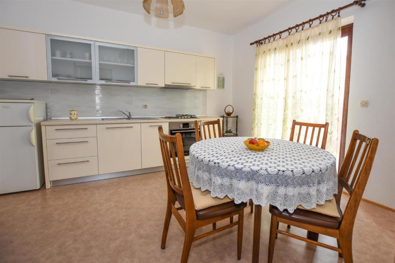 Apartments With A Parking Space Pag - 11358 باغ المظهر الخارجي الصورة